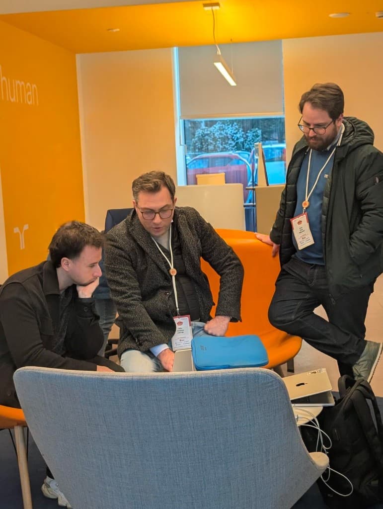 Il team Tillde al lavoro